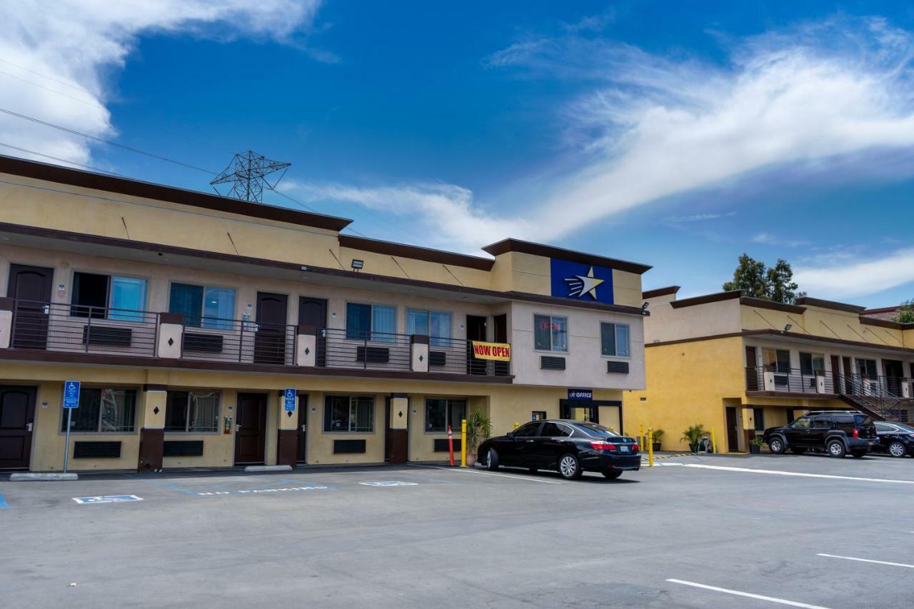 南艾尔蒙特星光汽车旅馆 South El Monte 外观 照片