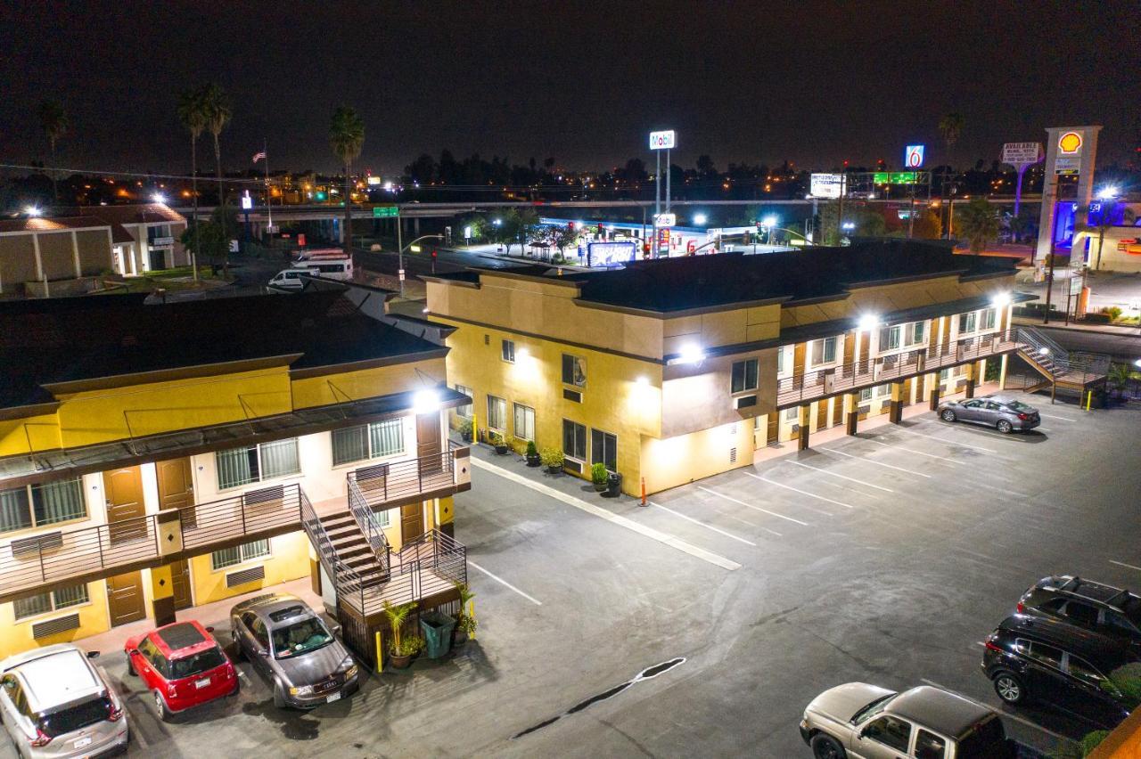 南艾尔蒙特星光汽车旅馆 South El Monte 外观 照片